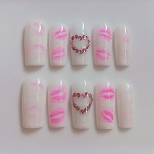 ✨️Pink Kiss Nail Art Set with Rhinestones Valentines Day Handmade Press On Nails